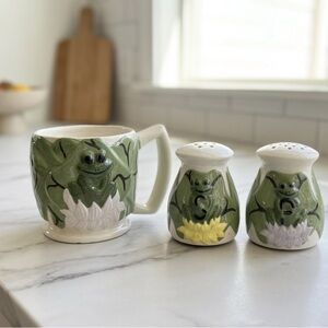 Vintage Ceramic 1980’s Kimple Mold Frog Coffee Mug & Salt and Pepper Shakers